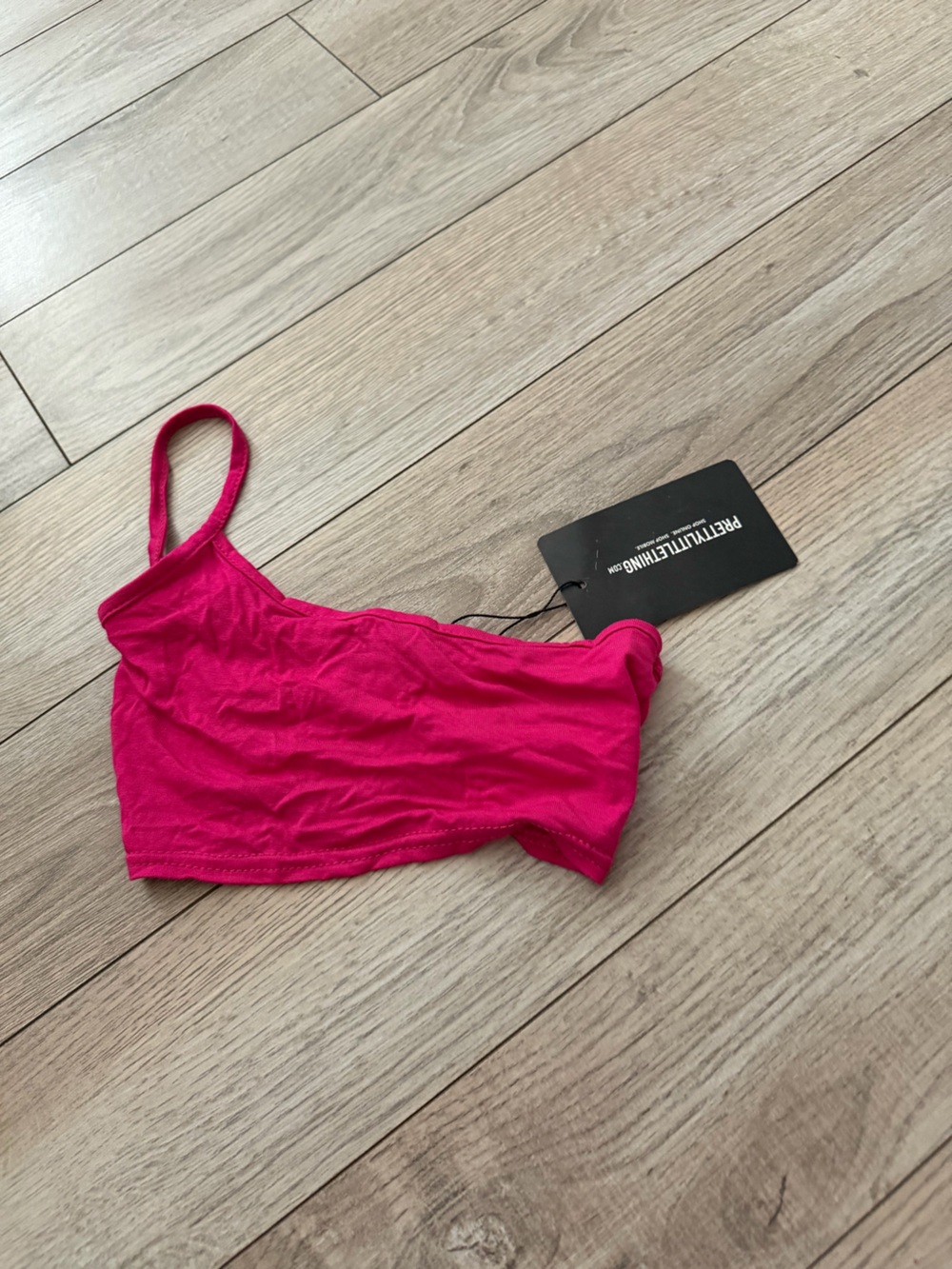 PrettyLittleThing Fuchsia One-Shoulder Bralette